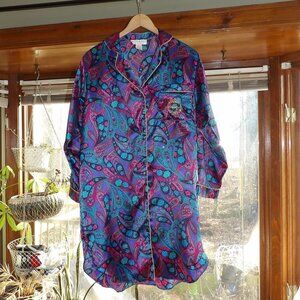 Beautiful Adolfo Classic Sleepwear